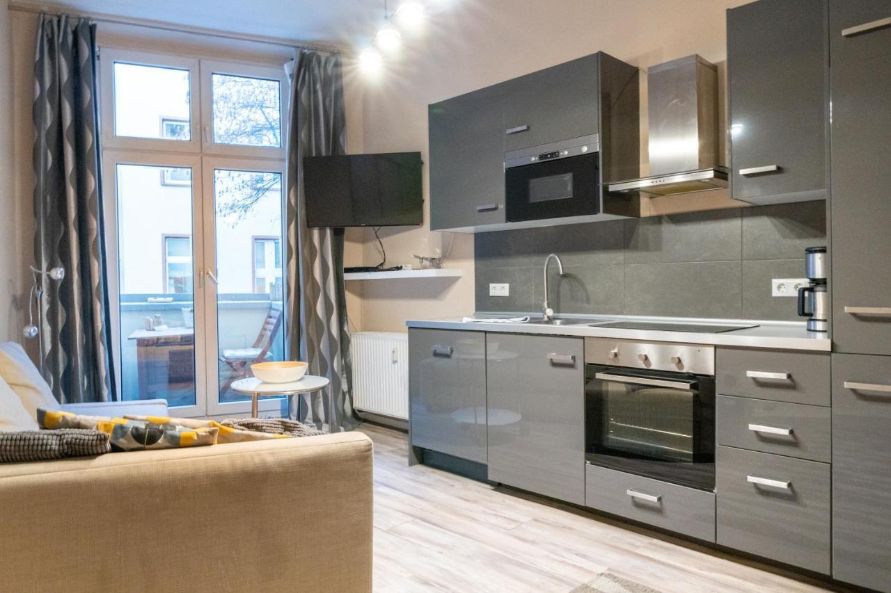 Apartment Upmarket Studio With Balcony In Friedrichshain